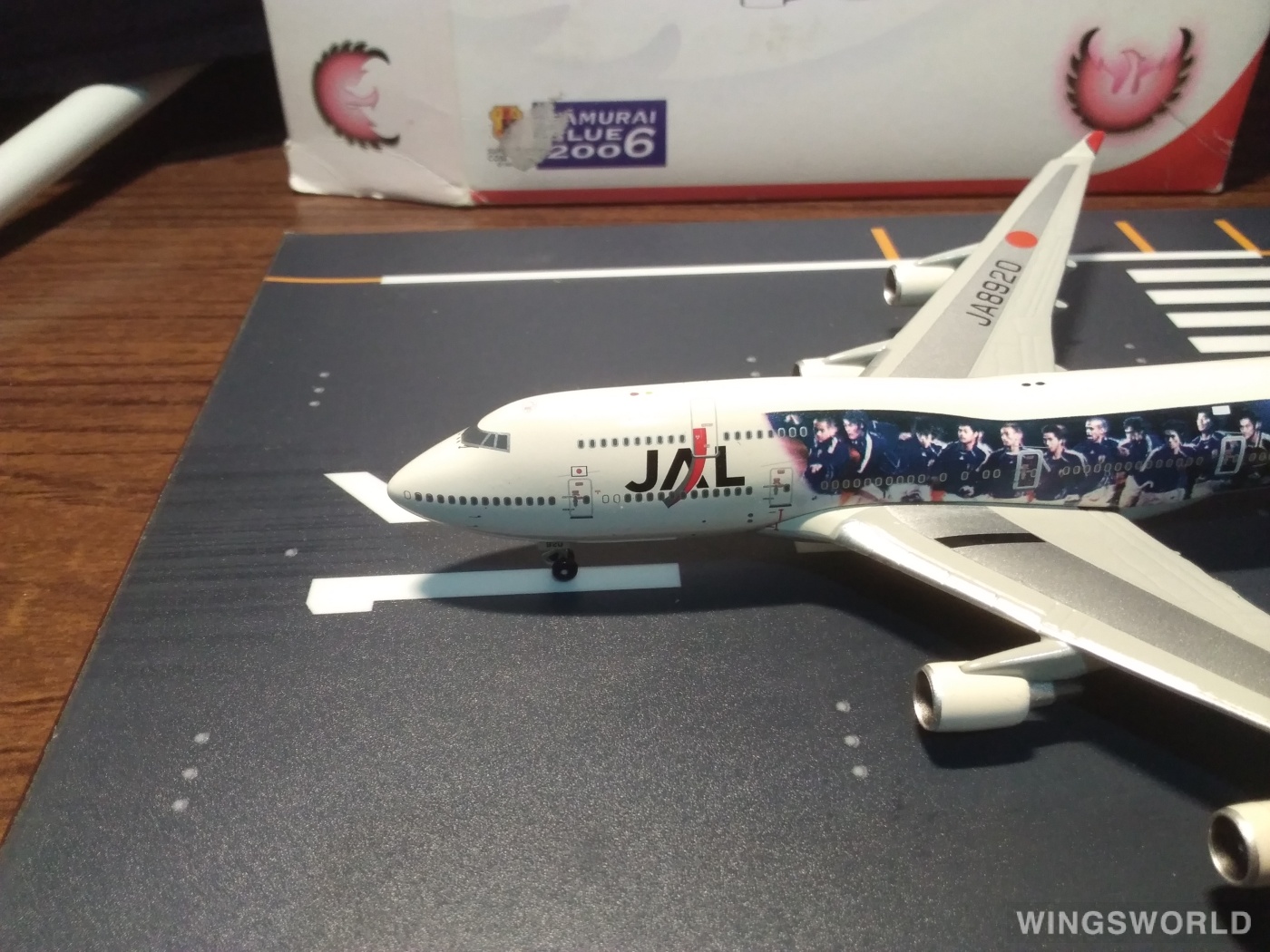 Phoenix 1:400 Boeing 747-400 Japan Airlines 日本航空PH10126 JA8920 