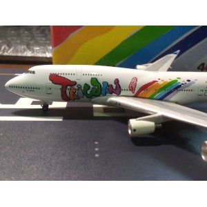 China Airlines 中华航空 Boeing 747-400 B-18209 1997s colors. 