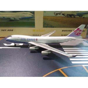 China Airlines 中华航空 Boeing 747-400 B-18720  6991263600062 Magic 1:400