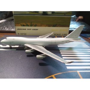 China Airlines 中华航空 Boeing 747-400 B-18722  680273 Magic 1:400