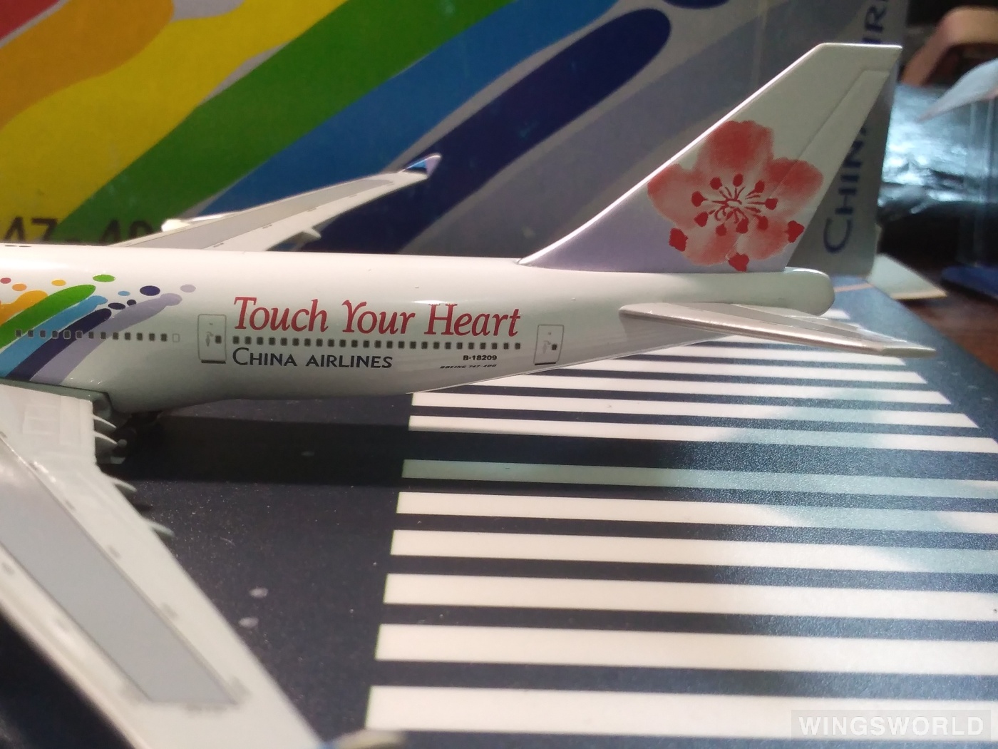 Big Bird 1:400 BB4-2003-55 China Airlines 中华航空 Boeing 747-400 B-18209