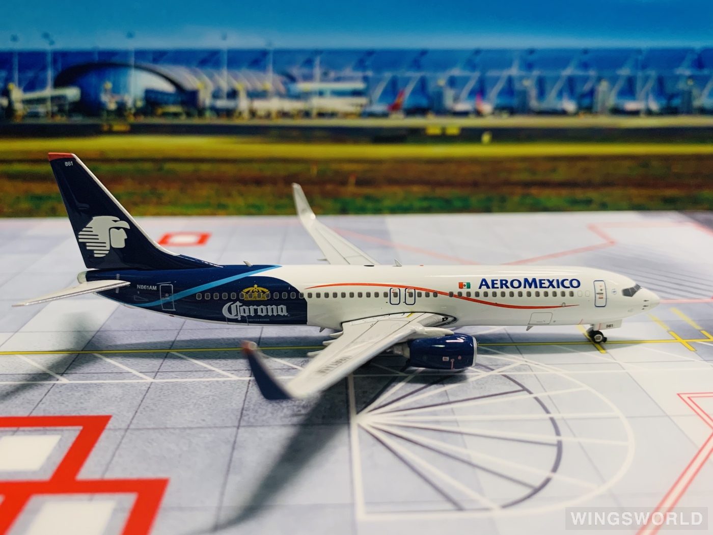 Phoenix 1:400 PH04158 Aeroméxico 墨西哥国际航空 Boeing 737-800 N861AM