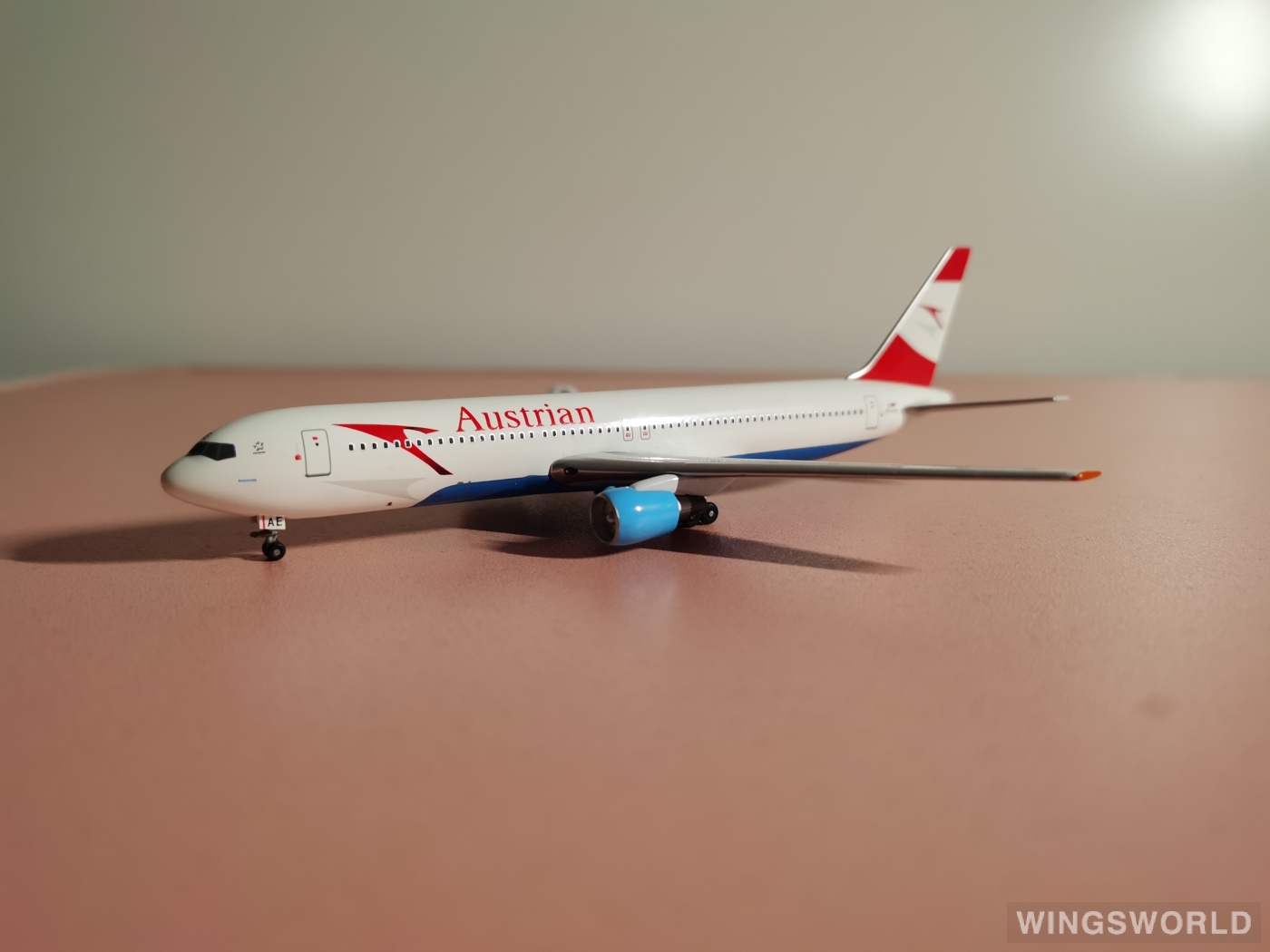 Aviation400 1:400 AV4763007 Austrian Airlines 奥地利航空 Boeing 767-300 OE-LAE