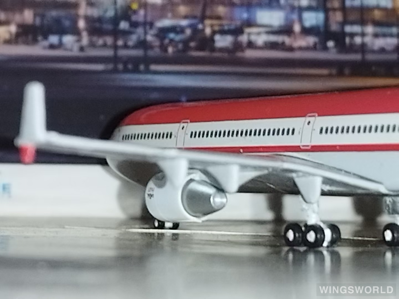 Geminijets 1:400 GJLTU232 LTU International McDonnell Douglas MD-11 D-AERZ