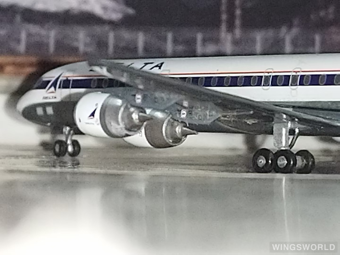 Geminijets 1:400 GJDAL779 Delta Air Lines 达美航空 Douglas DC-8 N1304L