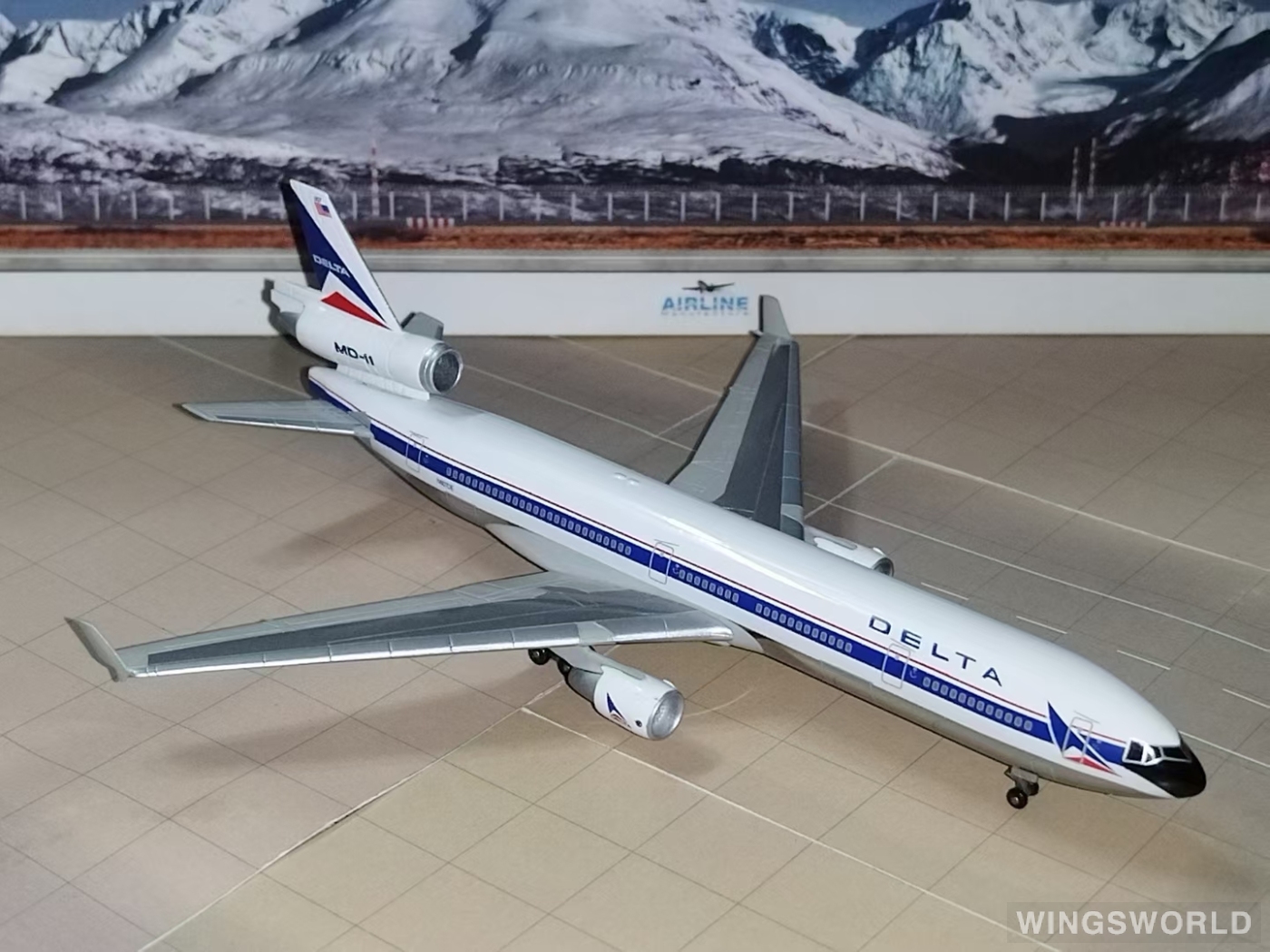Jet-X 1:400 JX002 Delta Air Lines 达美航空 McDonnell Douglas MD-11 N807DE