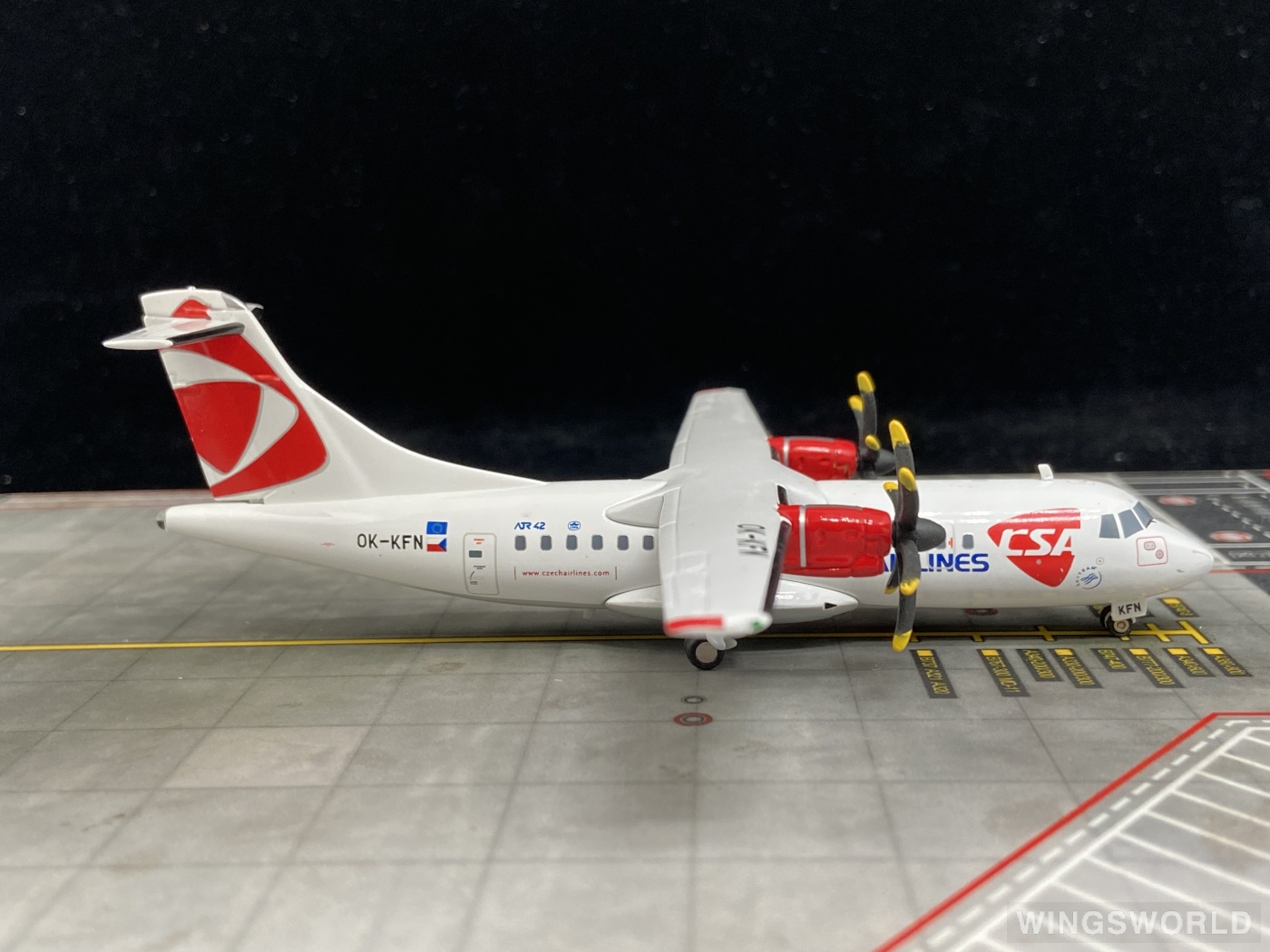 Herpa 1:200 559256 Czech Airlines 捷克航空 ATR 42 OK-KFN