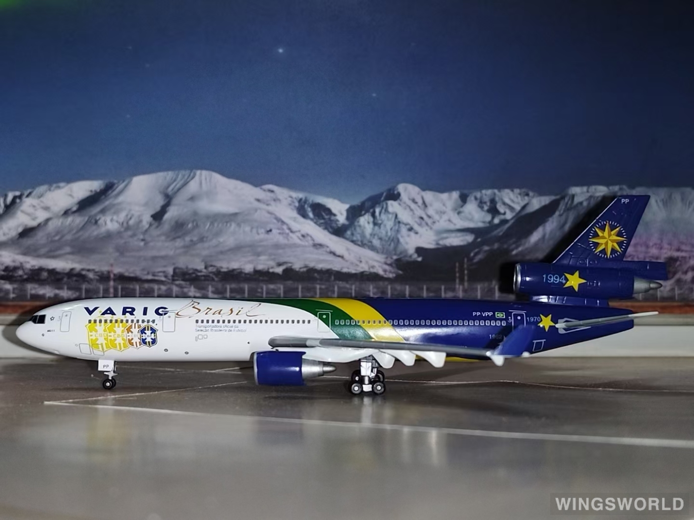 Dragon Models 1:400 55356 VARIG 里约格朗德航空 McDonnell Douglas MD-11 PP-VPP