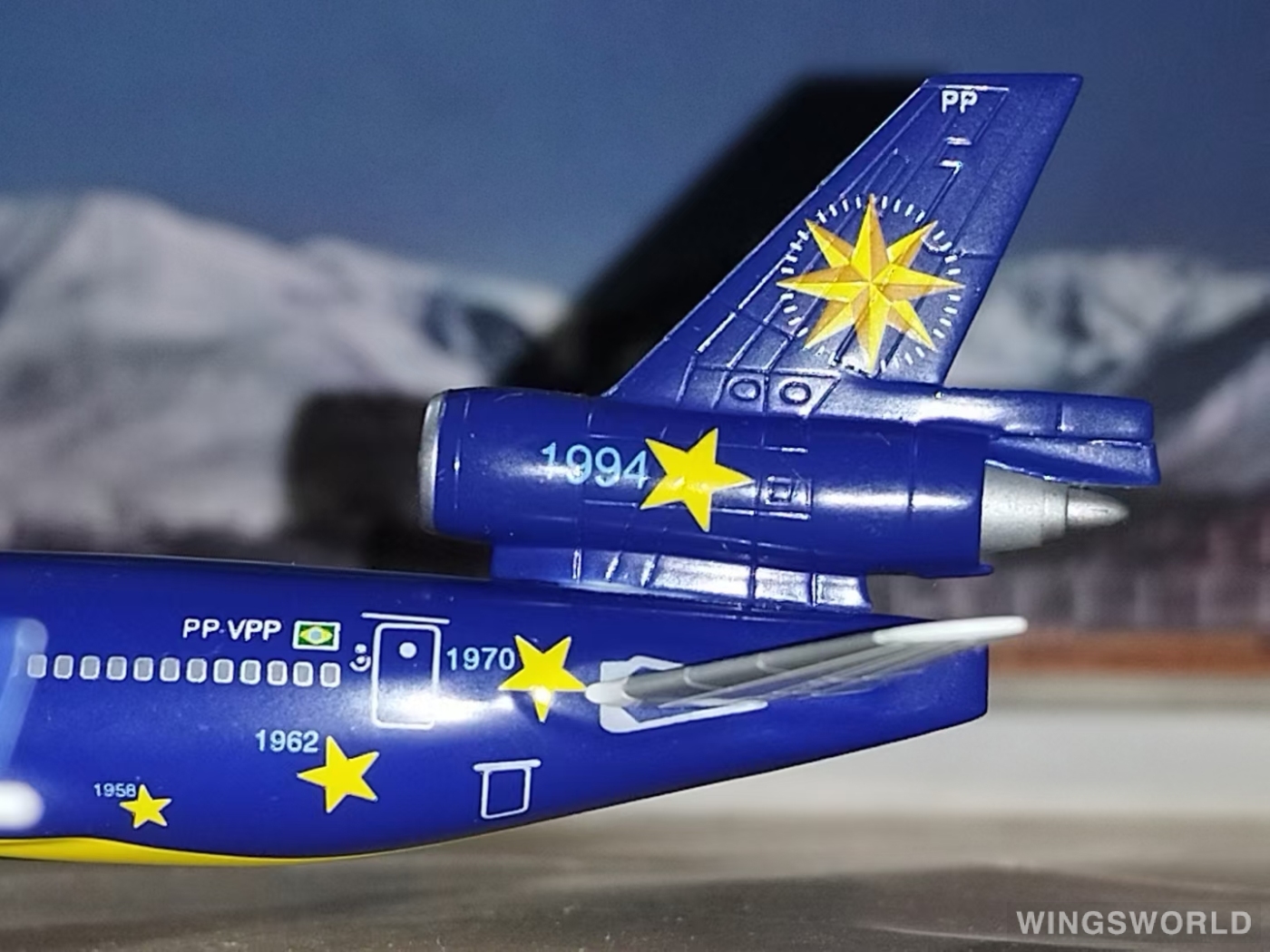 Dragon Models 1:400 55356 VARIG 里约格朗德航空 McDonnell Douglas MD-11 PP-VPP
