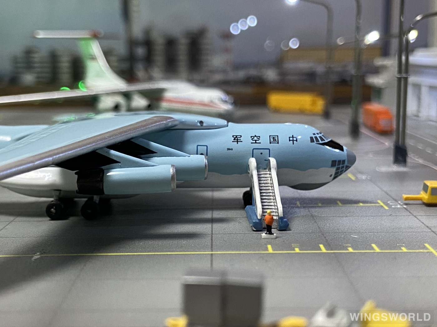 AeroClassics 1:400 AC419766 PLAAF 中国空军 Ilyushin Il-76 21141