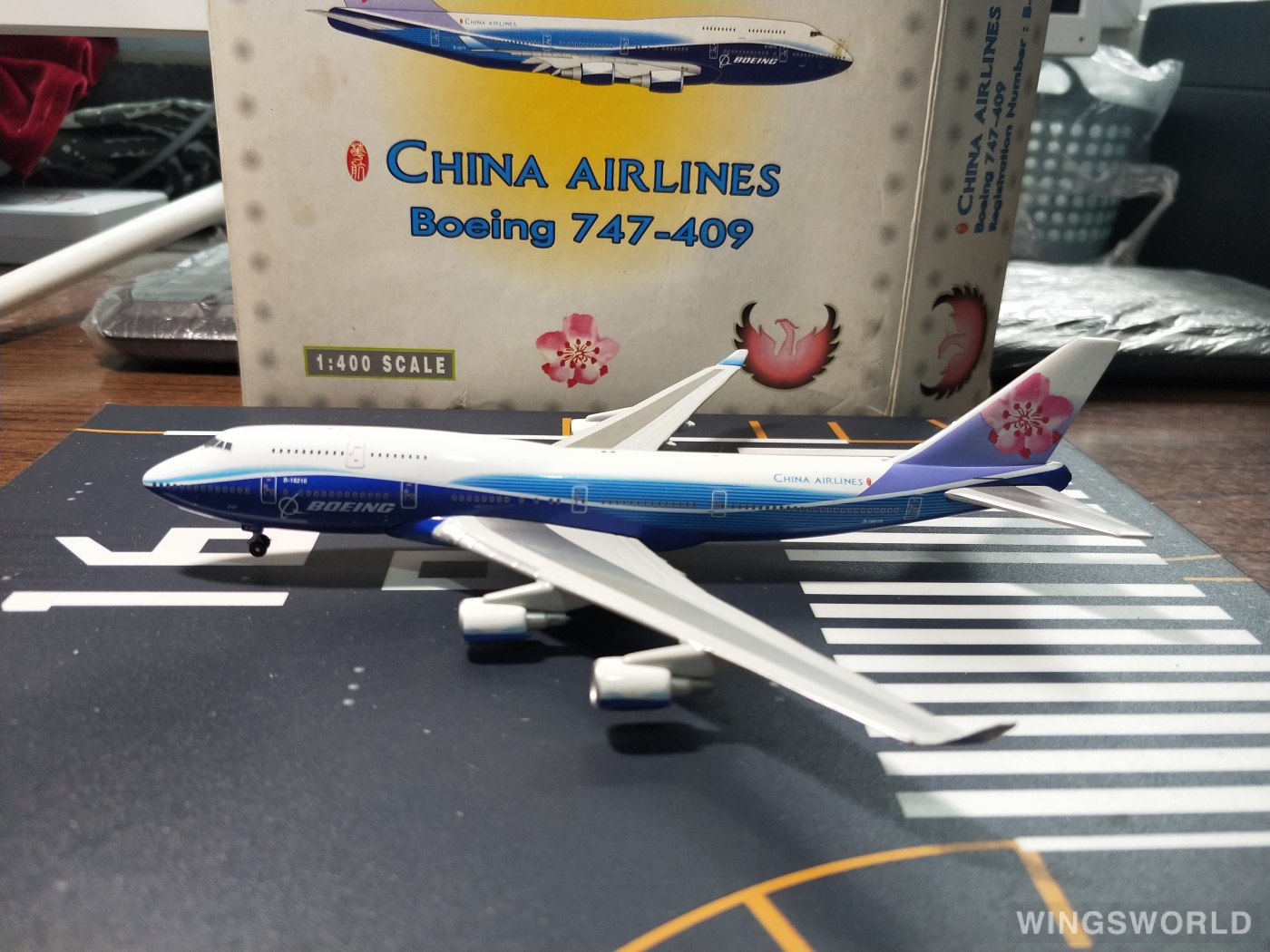 Phoenix 1:400 PH10029 China Airlines 中华航空 Boeing 747-400 B-18210