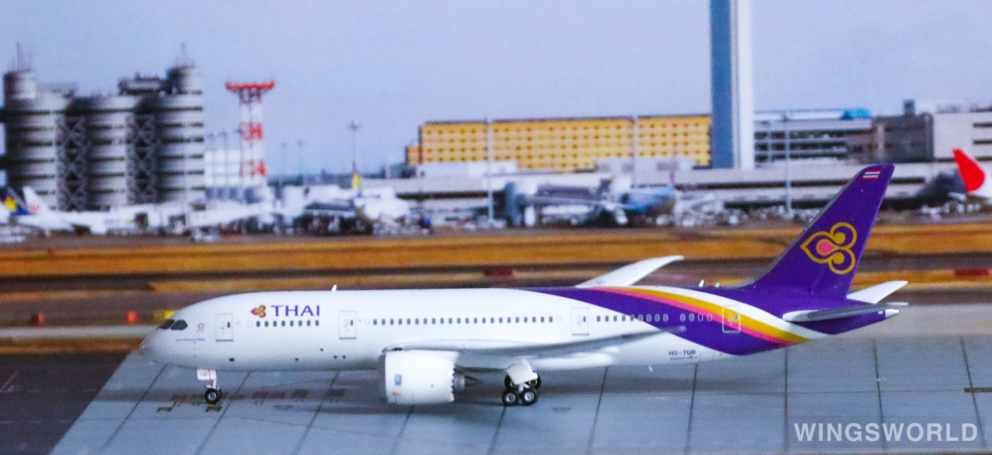 Phoenix 1:400 PH11198 Thai Airways 泰国国际航空 Boeing 787-8 HS-TQB