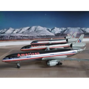 American Airlines 美国航空 McDonnell Douglas MD-11 N1758B  55313 Dragon Models 1:400