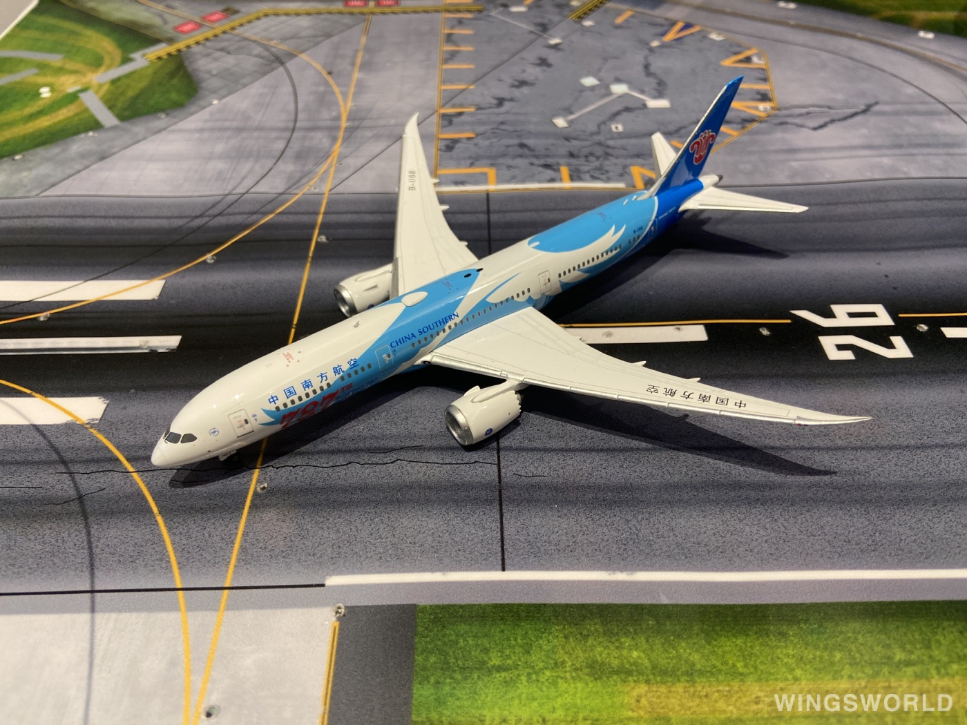 Phoenix 1:400 PH11510 China Southern 中国南方航空 Boeing 787-9 B-1168