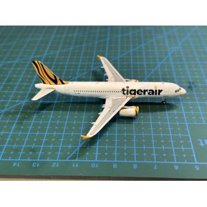 Tigerair 欣丰虎航 Airbus A320 VH-VNQ  PH10811 Phoenix 1:400