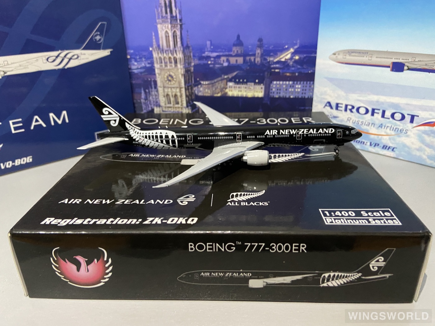 Phoenix 1:200 PH20136 Air New Zealand 新西兰航空 Boeing 777-300 ZK-OKQ