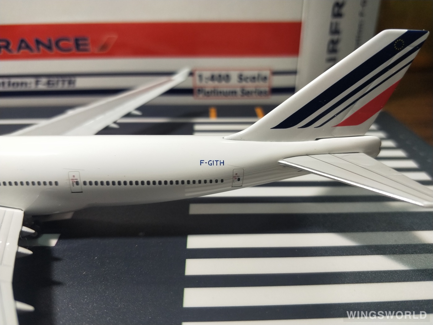 Phoenix 1:400 PH10388 Air France 法国航空 Boeing 747-400 F-GITH