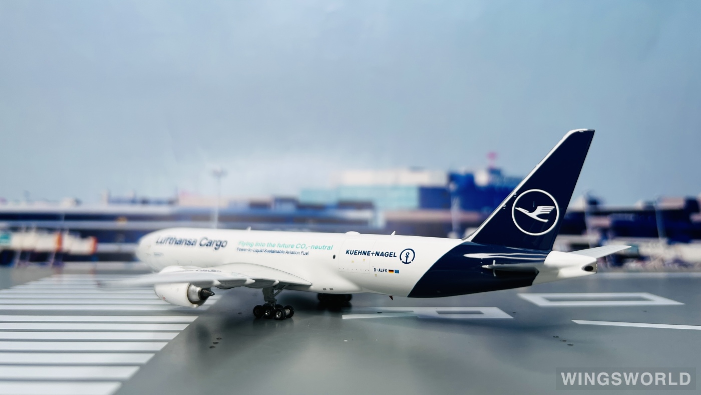Phoenix 1:400 PH04511 Lufthansa 汉莎航空 Boeing 777-200 D-ALFK