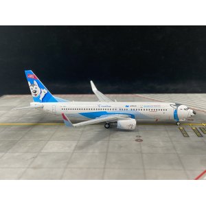 NordStar 北星航空 Boeing 737-800 VQ-BNG 2019年冬季世界大学生运动会彩绘 LH4081 JC Wings 1:400