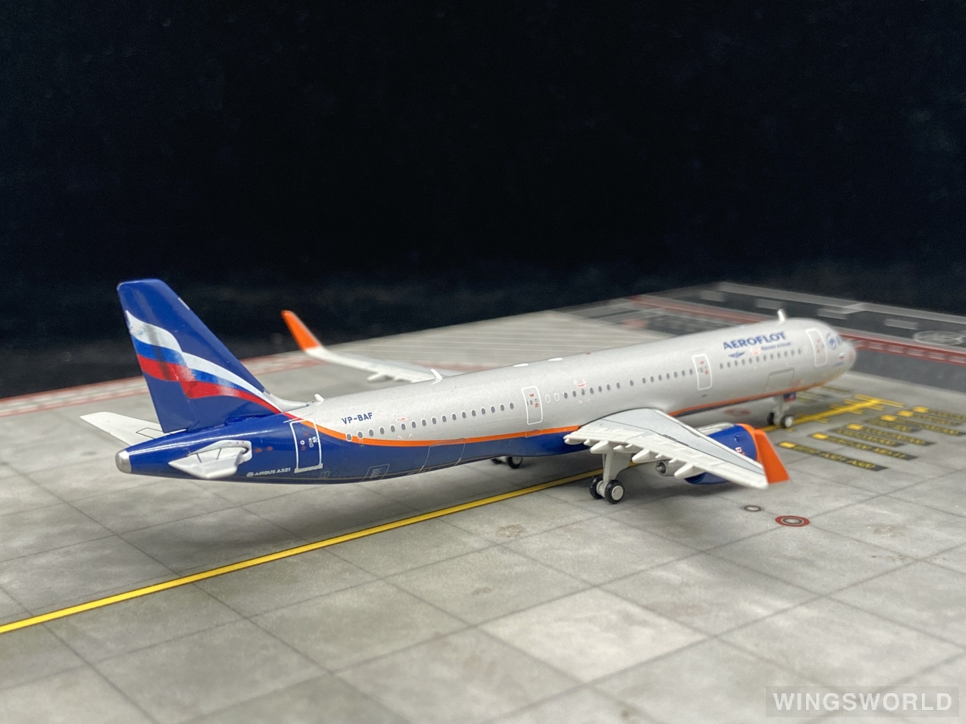Geminijets 1:400 GJAFL1497 Aeroflot 俄罗斯航空 Airbus A321 VP-BAF