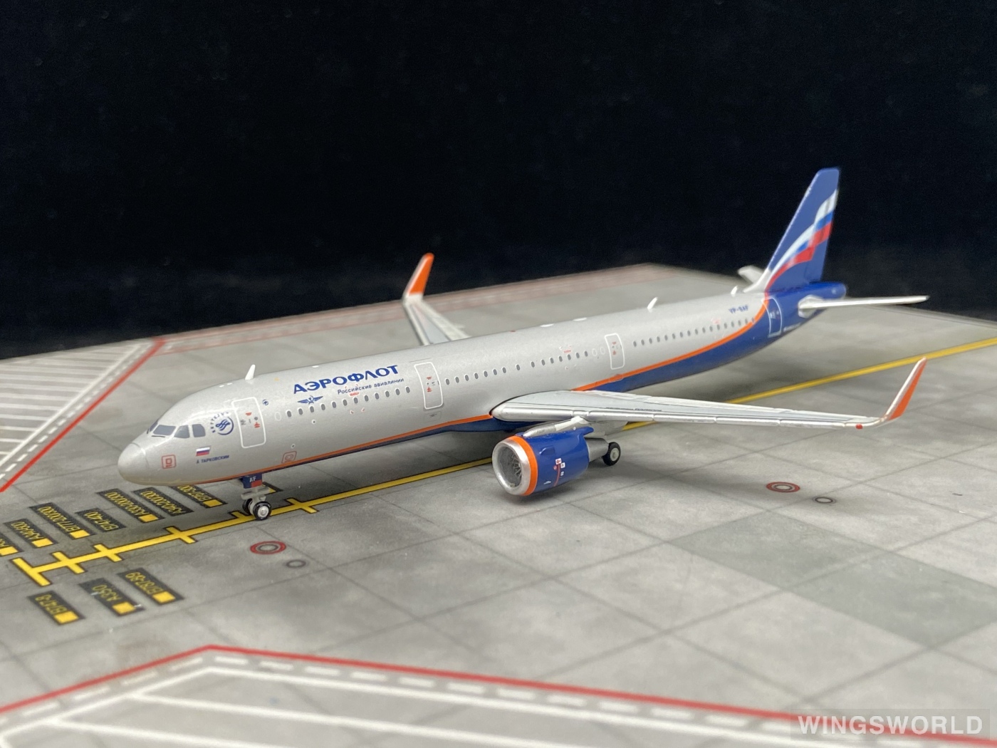 Geminijets 1:400 GJAFL1497 Aeroflot 俄罗斯航空 Airbus A321 VP-BAF
