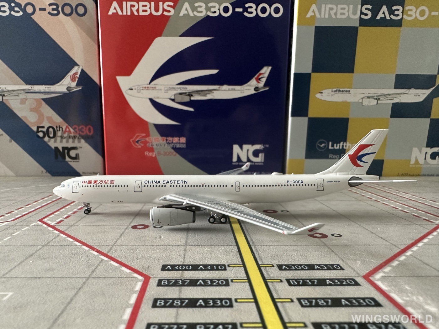 NGmodels 1:400 Airbus A330-300 China Eastern 中国东方航空NG62033 B 