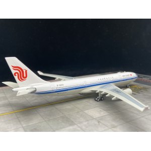Air China 中国国际航空 Airbus A330-200 B-5933  PM-B5933 Pandamodel 1:400