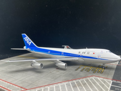 Big Bird 1:400 Boeing 747-100 ANA 全日空BB4-741-003 JA8152 图片和 