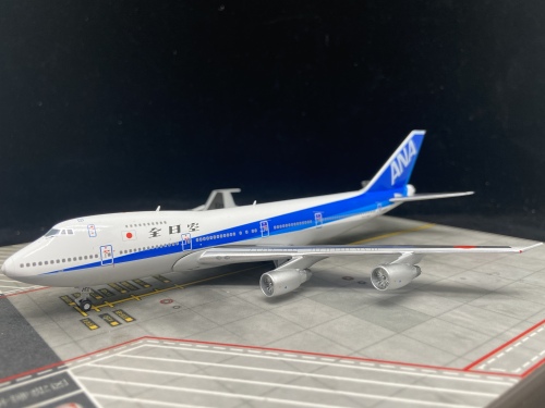 Big Bird 1:400 Boeing 747-100 ANA 全日空BB4-741-003 JA8152 图片和