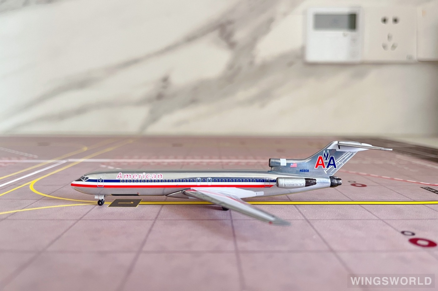 AeroClassics 1:400 ACN6808 American Airlines 美国航空 Boeing 727-200 N6808