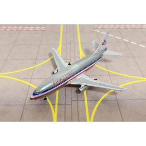 American Airlines 美国航空 Boeing 737-200 N4501W  BBX41627 AeroClassics 1:400