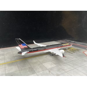 Trump Shuttle Boeing 757-200 N757AF  GJTRU2171 Geminijets 1:400