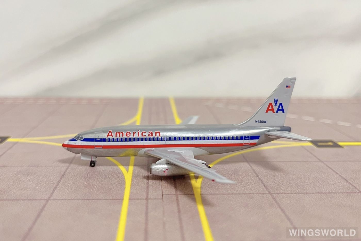 AeroClassics 1:400 BBX41627 American Airlines 美国航空 Boeing 737-200 N4501W