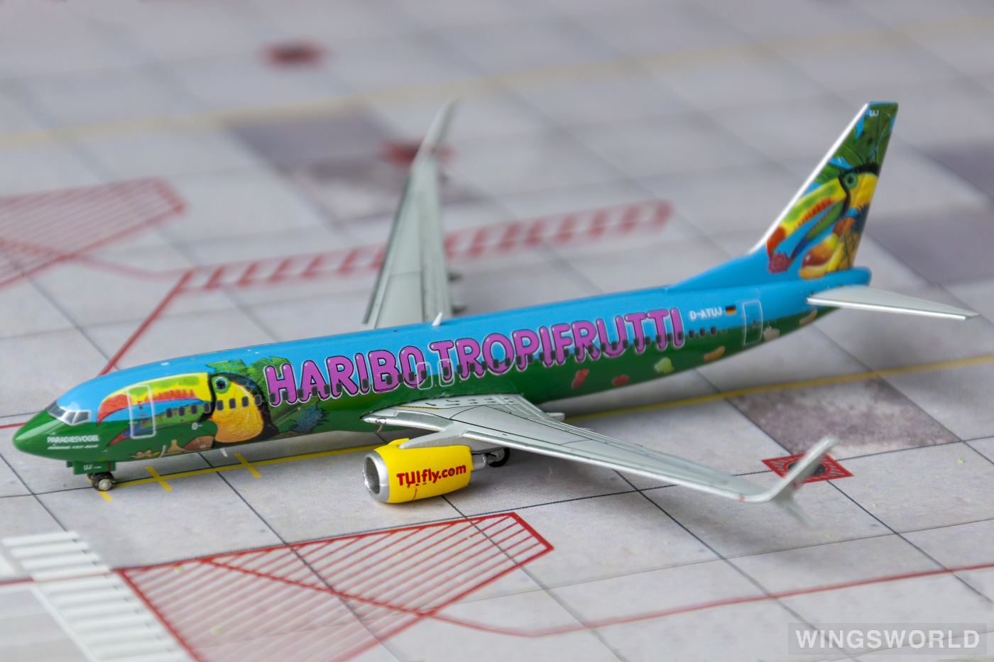 JC Wings 1:400 XX4369 TUI Airways 途易航空 Boeing 737-800 D-ATUJ