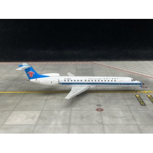 China Southern 中国南方航空 Embraer ERJ-145 B-3060  XX4615 JC Wings 1:400