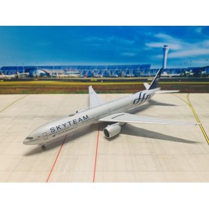 Garuda Indonesia 印度尼西亚鹰航 Boeing 777-300ER PK-GII  NG73021 NGmodels 1:400