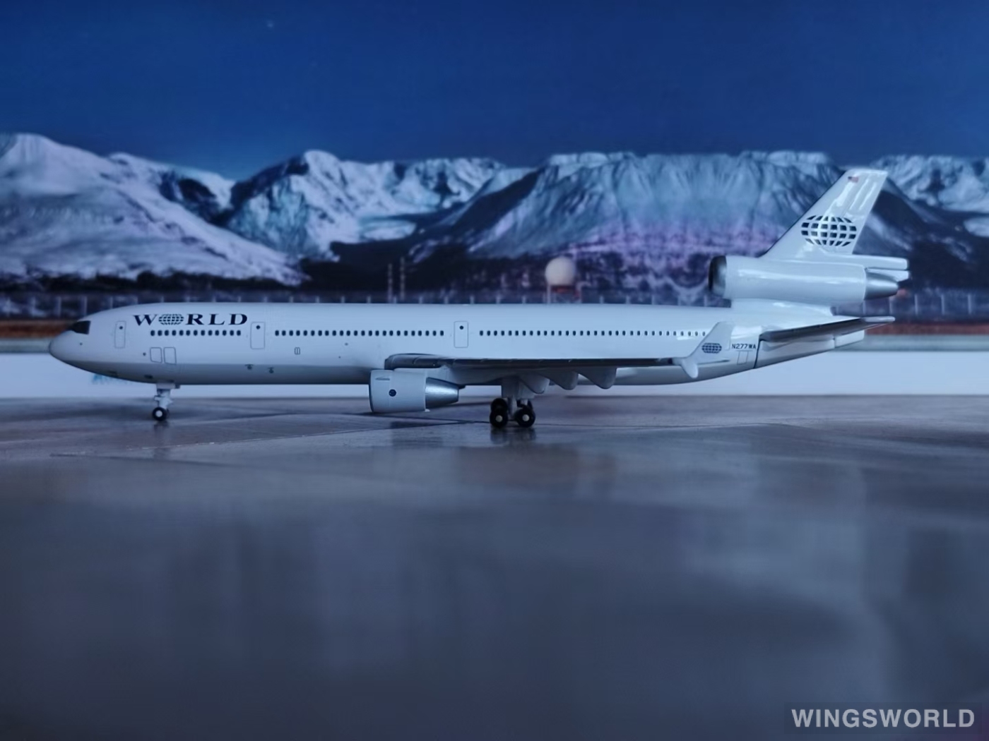 Geminijets 1:400 GJWOA152 World Airways McDonnell Douglas MD-11 N277WA
