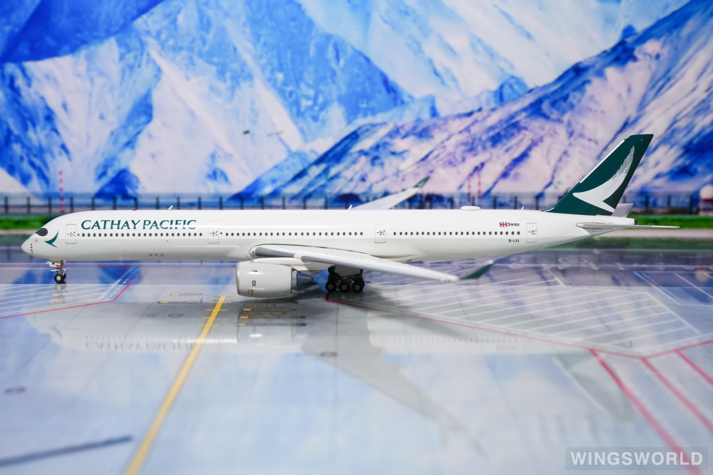 Aviation400 1:400 WB4010 Cathay Pacific 国泰航空 Airbus A350-1000 B-LXL