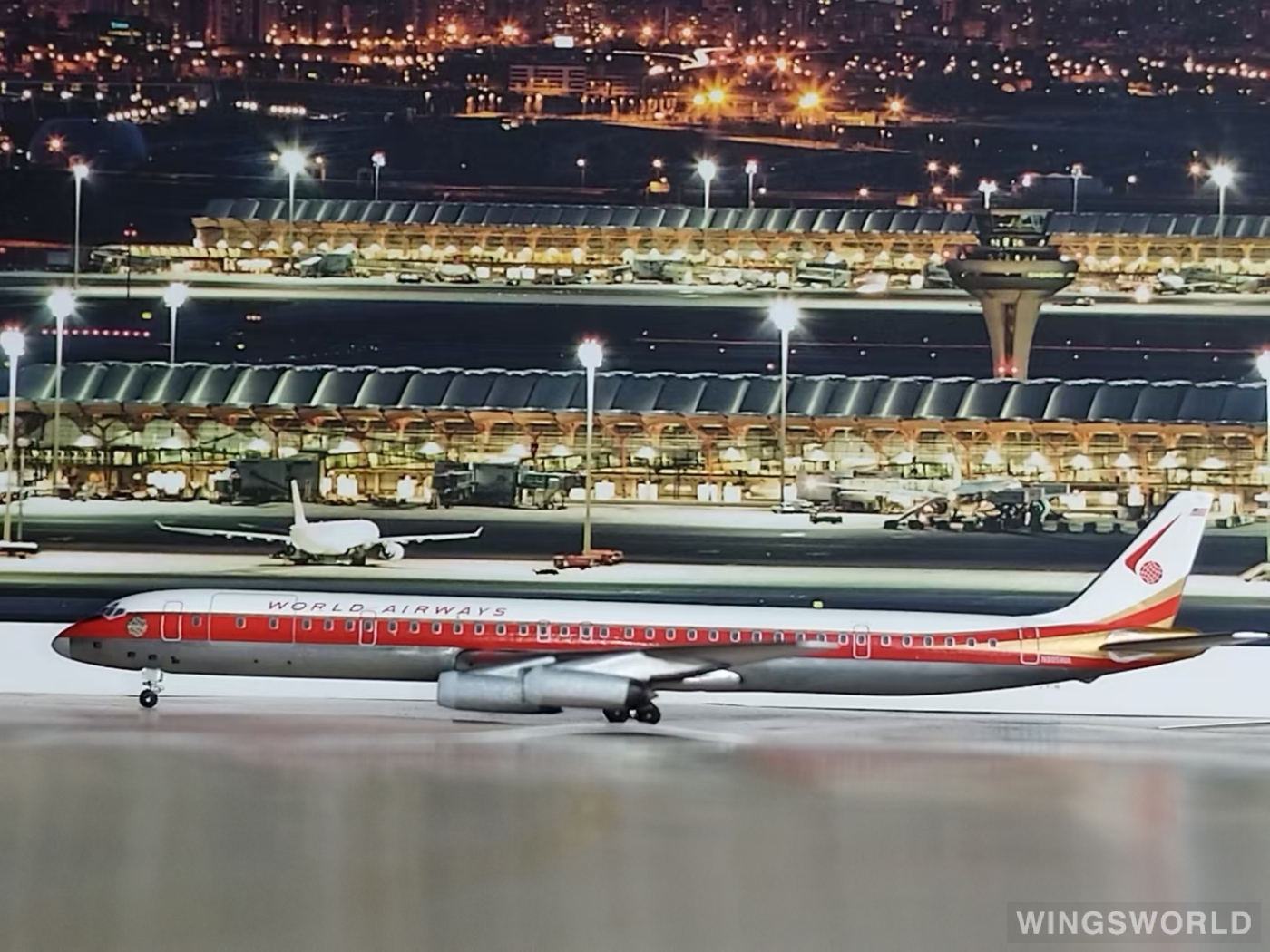 AeroClassics 1:400 AC411119 World Airways Douglas DC-8 N805WA