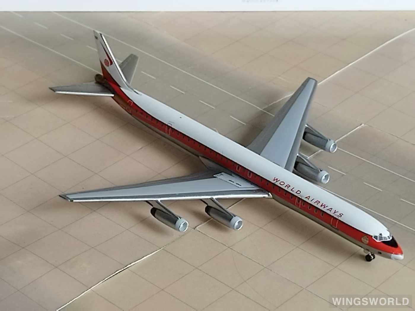 AeroClassics 1:400 AC411119 World Airways Douglas DC-8 N805WA