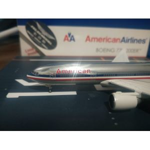 American Airlines 美国航空 Boeing 777-200 N781AN 1990s colors. Polished fuselage. GJAAL1184 Geminijets 1:400