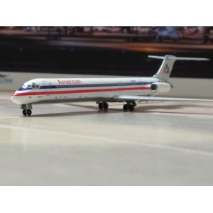 American Airlines 美国航空 McDonnell Douglas MD-83 N880RA 
