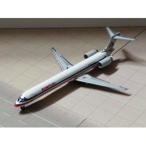 American Airlines 美国航空 McDonnell Douglas MD-90 N905RA 