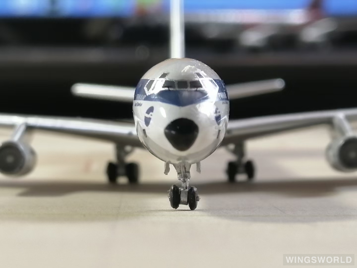 AeroClassics 1:400 AC419996 Finnair 芬兰航空 Douglas DC-8 OH-LFZ