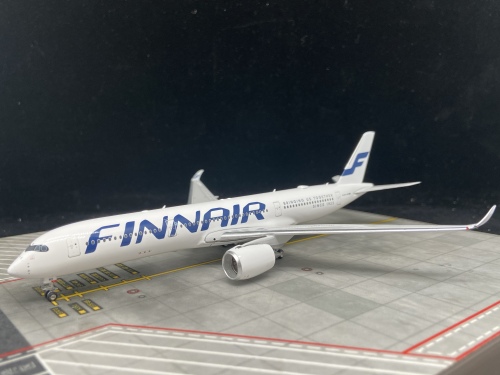 航空機・ヘリコプター Phoenix 1/400 FINNAIR A350 1:400 Phoenix FINNAIR AIRBUS A350-900 Passenger Airplane