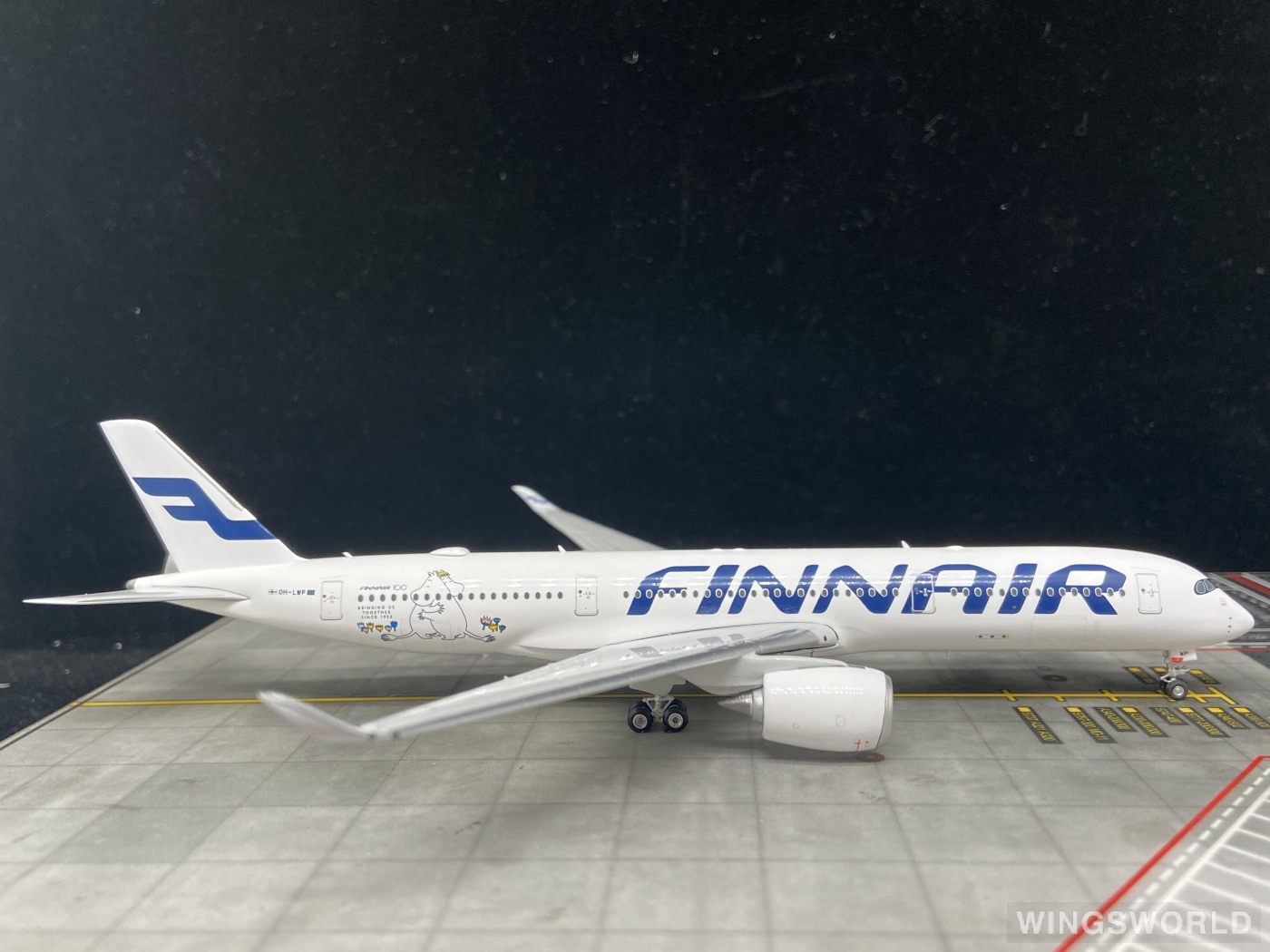 Phoenix 1:400 PH04516 Finnair 芬兰航空 Airbus A350-900 OH-LWP