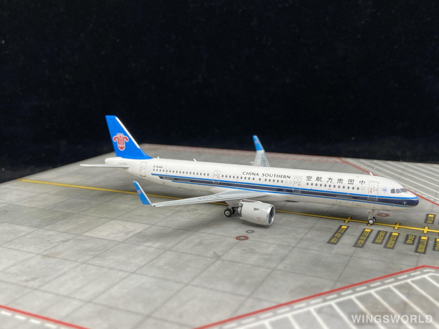 HYJLwings 1:400 HYJL81007 China Southern 中国南方航空 Airbus A321 B-8368