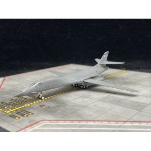 USAF 美国空军 Rockwell B-1 86-0140  GMUSA125 Geminijets 1:400