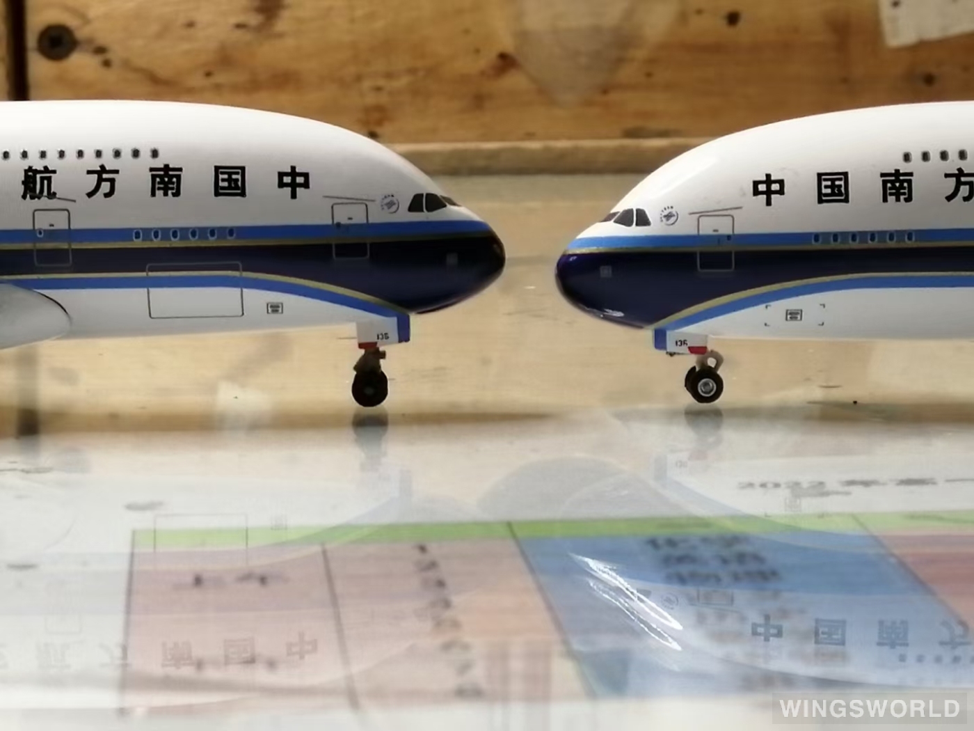 Dragon Models 1:400 56283 China Southern 中国南方航空 Airbus A380-800 B-6136
