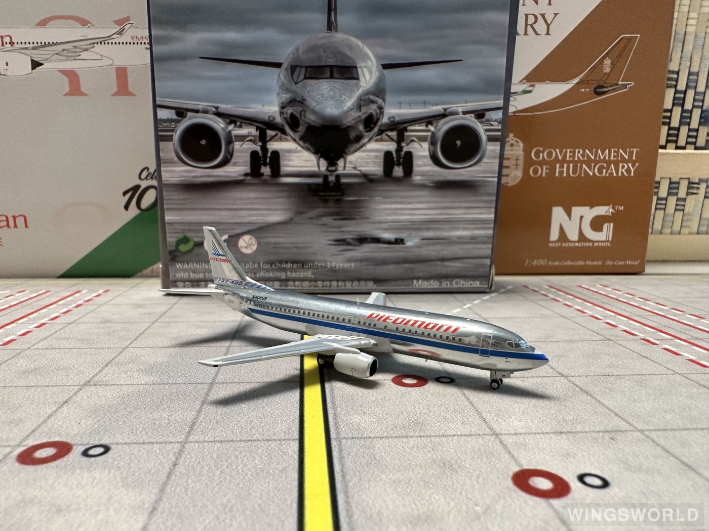 Pandamodel 1:400 202107 Piedmont Airlines Boeing 737-400 N406US